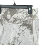 Balance Athletica /Vitality Rider Shorts in sea salt Size
Medium Photo 4