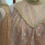 Q&A Elegant Lace Blouse Pearl/Tan Photo 1