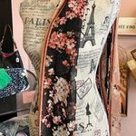 White House | Black Market Floral Black and Pink Scarf. Photo 0