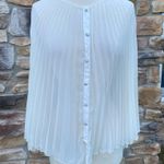 Romeo + Juliet Couture Accordion Pleated Top Photo 3