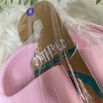 Mad love NWT  Star Slide Sandals SIZE 6 Photo 6