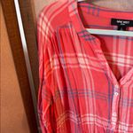 Nine West  Jeans Coral Plaid Blouse large Photo 1