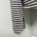 ANTHROPOLOGIE BeetleBeetle stripe pull over Gray Photo 2