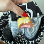 Dazey LA  Waterfall Woman Black & White Graphic Print Cargo Pants XS Photo 6