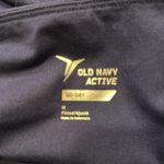 Old Navy  active women’s legging size medium. Photo 6