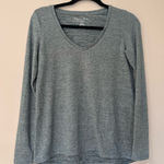 American Eagle  Green V-Neck Sweater Top Photo 0