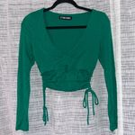 The Kript  Cropped Emerald Green Long Sleeve - Sz.M Photo 3