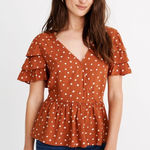 Madewell ‎ Women's Tiered-Sleeve Peplum Top in Inkspot Dot Burnt Clay Size 4 Photo 0