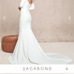 Vagabond  Off White Medusa Wedding Dress Photo 2