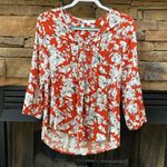 Fun 2 Fun size small Maley relaxed summer floral blouse v-neck red orange white Photo 1