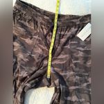 Athleta Camo Farallon Jogger Pants NWT! Sz 26 Photo 6