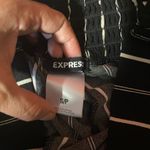 EXPRESS Black Striped Elastic Waist Flared Wide Leg Career Pants Women Sz S Photo 3