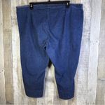 Venezia Jeans Clothing Co. Size 28 Dark Blue Denim Capris w/Front Pockets Jeans Photo 1