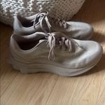 Alo Yoga Alo Gray Runner Sneakers Photo 0