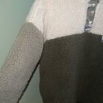 Thread and Supply Elm Color block Fleece with Long Sleeve in Jasmine Camo NWT Lg Photo 2