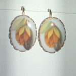 Vintage Gold Tone Floral Bud Flower Ceramic Clip On Earrings Photo 1