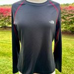 The North Face  Activewear Performance Long Sleeve Shirt Photo 2