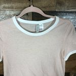 Divided  by H&M‎ pink t-shirt Photo 1
