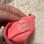 SKIMS Fits Everybody Bandeau Photo 3