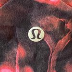 Lululemon  Nulu Front-Darting Yoga Bra Intensity Pink Blossom Multi Size 10 NWT Photo 5