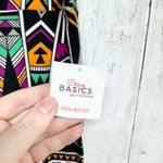 Sexy Basics 24/7 Anywear Pants Women Size Small Multicolor Printed Leggings NWT Photo 1