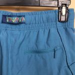 The North Face Women’s Blue Class V Hike Shorts 2.0 Photo 4