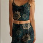 AVERIE Crop Top And Skort Set Nori Dandelions Print On Black size XXL Green Photo 1