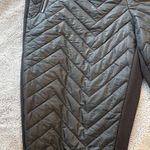 Athleta NWOT Women’s  Aprés Ski Black Quilted Jogger Size 10 Photo 3