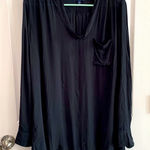 Gap 3/$25 long sleeve relaxed neck front pocket Photo 0