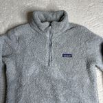 Patagonia Women's Small Grey Teddy Fleece 1/2 Zip Pullover Sweatshirt Photo 1