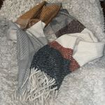 VICI NWOT neutral color scarf Photo 1