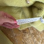 Bershka  button down fluffy yarn cardigan in lime green XS Photo 4