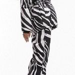 Topshop Sno ski coat with belt and fur trim hood in zebra print, Size 2 US, $329 Photo 3
