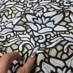 Alice + Olivia Embroidered Black & White Short Sleeve Top Photo 8