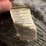 Abercrombie & Fitch  Short Sleeve Hooded Gray Cable Knit Sweater Sz Medium Photo 4