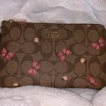 Coach Wrist Wallet Photo 0