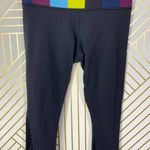 Lululemon Journey Crops in Black Pow Stripe Split Pea Size US 4 Photo 4