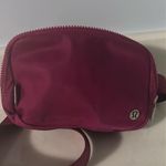 Lululemon Everywhere Belt Bag Photo 0