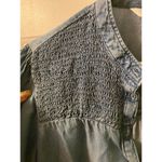 Time And Tru NWOT  denim button up swing top size medium Photo 2