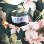 Tobi Floral Sleeveless Top Photo 1
