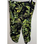 Susan Graver  Womens 2X Green Floral‎ Liquid Knit Cropped Pants Pockets Resort Photo 3