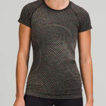 Lululemon Swiftly Tech Short  Sleeve 2.0 Photo 0