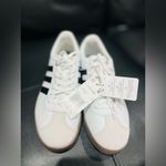 Adidas  VL COURT BASE SHOES NWT SIZE 9 women’s Photo 5