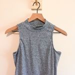 Chaser Evereve  Mock Neck Sleeveless Top Size S Photo 4