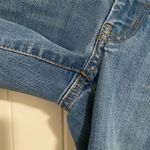 Nine West  women’s medium wash skinny blue denim‎ stretchy jeans size 2 Photo 2