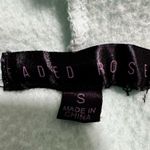 Faded Rose Daisy Print Cropped Hoodie Photo 7