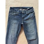 Silver Jeans  Capri Suki Womens Blue Embroidered Pocket Mid Rise‎ Denim Size 27 Photo 1