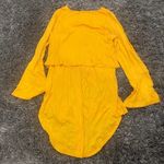 Kate & Mallory  Stretch Knit Long Bell Sleeve Tiered Tunic in Yellow, Size M‌‌‌ Photo 2