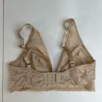 Wacoal  36 B/C Large Halo Lace Wire Free Bralette Beige Lace Lined J-Hook 811205 Photo 5