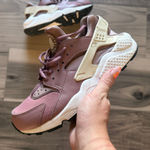 Nike Women's Air Huarache Run Cream Purple Muave Running Shoes Sneakers Size 7.5 Photo 0